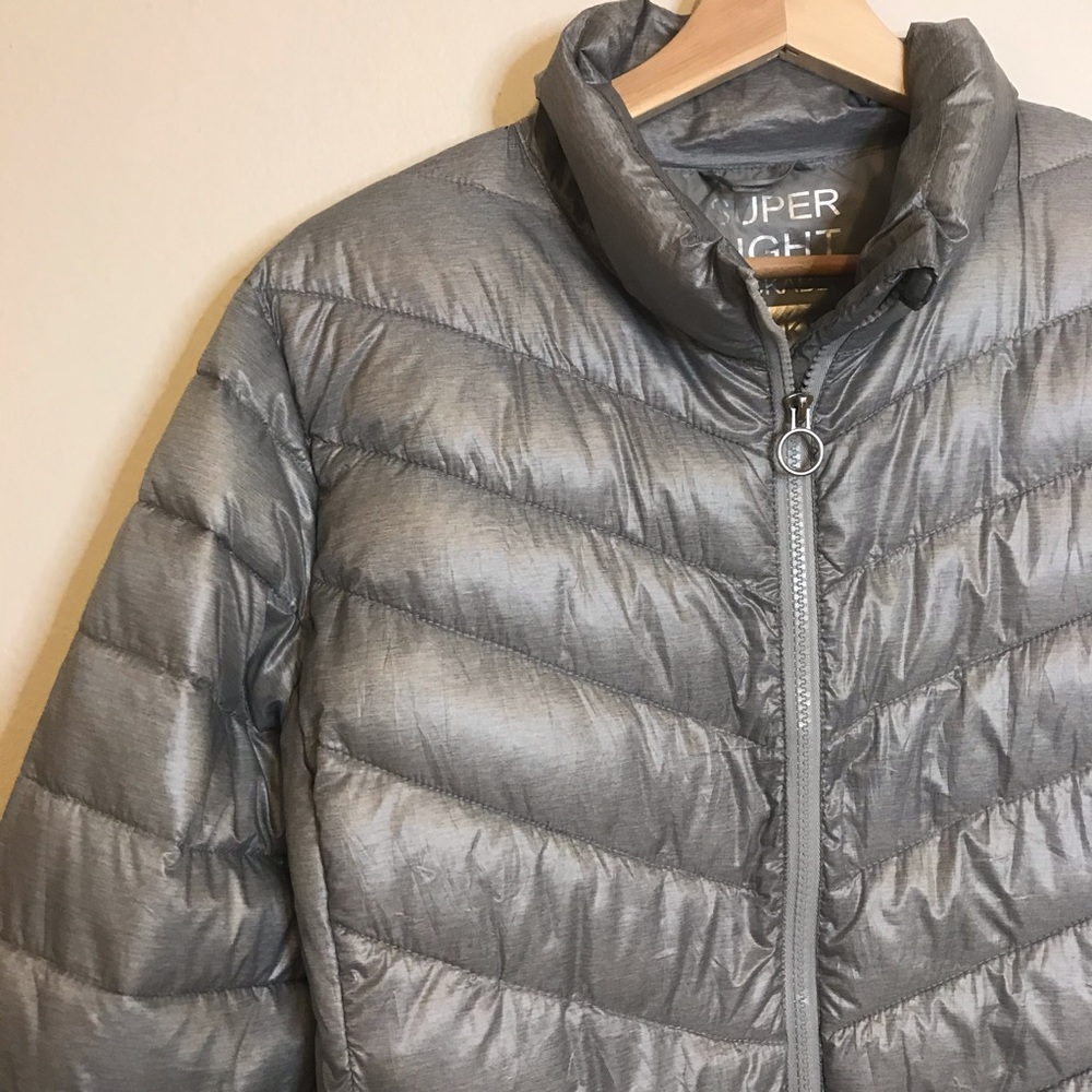 Silver puffer jacket - Picture 2 of 4